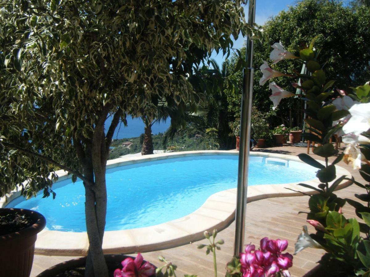 El Manso Guest House Тихарафе Екстериор снимка